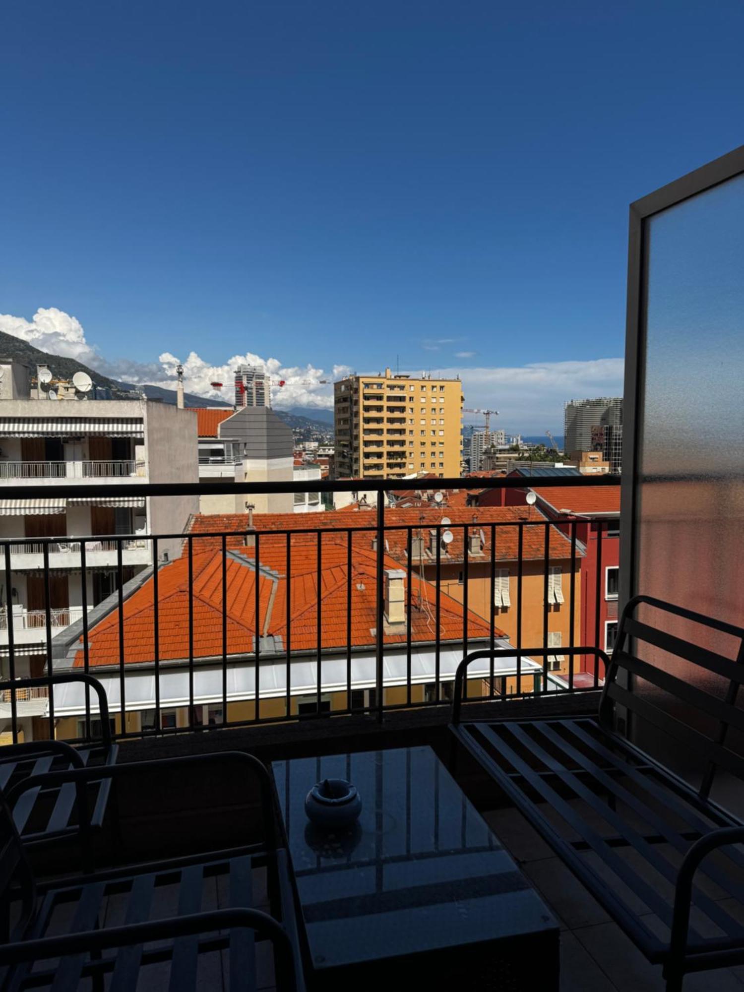 Super Monaco Apartment Exterior photo